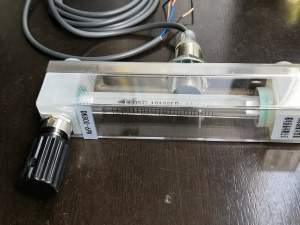 DK800-6PK,PVDF基座,强酸强碱耐腐,报警  带调节阀 不锈钢流量计