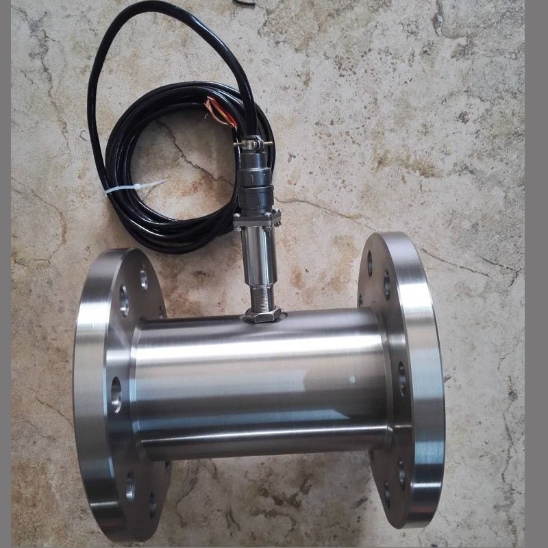 LWGY液体涡轮流量计传感器,不带现场显示输出脉冲信号涡轮流量计