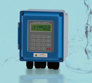 TUF-2000新款分体壁挂式超声波流量计,外夹式小型中型常温流量计